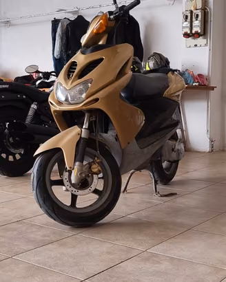 mbk nitro f1  yamaha Aerox-  50cc - 2006