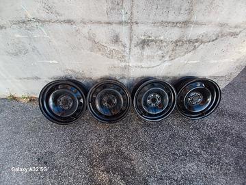  Cerchi in ferro R16 .VW 