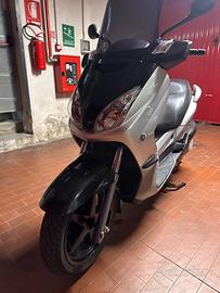 YAMAHA XMAX 250 CC SUPER AFFIDABILE