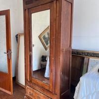 Armadio antico fine ‘800 in legno massello