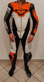 Macna Tracktix Tuta in pelle da moto traforata in 