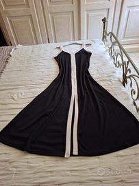 abito lungo con spacco 