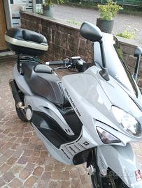 Yamaha T Max iniezione personalizzato "permuta"