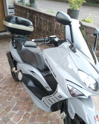 Yamaha T Max iniezione personalizzato "permuta"