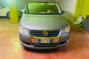 Volkswagen Touran 2.0 Conceptline Ecofuel