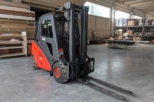 carrello elevatore muletto