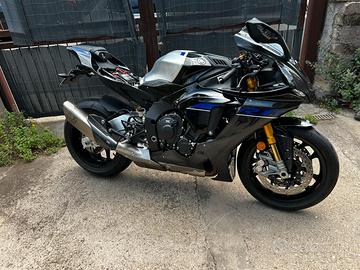 Yamaha R1M 2025