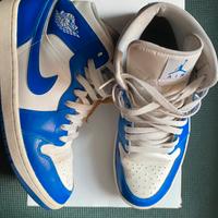 Jordan 1 mid