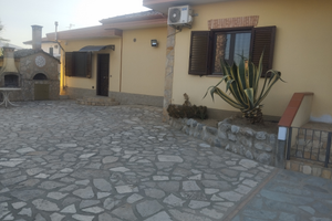 Villetta a Schiavonea. Pochi passi dal mare