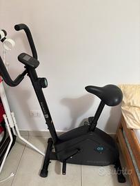 Cyclette essential decathlon