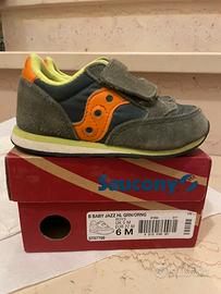 Scarpe bambino, taglia 22, SAUCINY