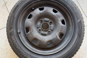 4 gomme Goodride / Hankook