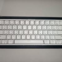 Tastiera meccanica 60% Epomaker hot-swappable RGB