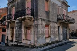 Casa semindipendente con garage a Mascali