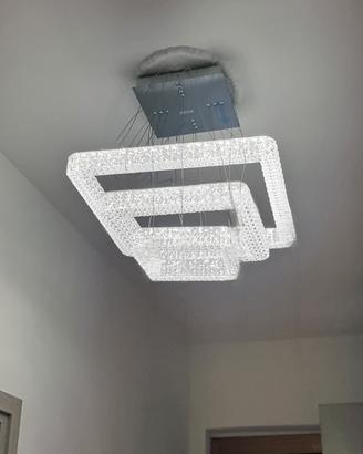 LAMPADARIO MODERNO LED STRASS