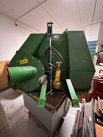 Raccoglierba / Aspirafoglie idraulico John Deere