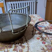 friggitrice con cestello con manici 