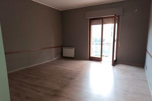 4 vani 140mq Galieli/Via Campolo con posto auto