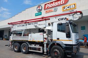Autocarro Iveco 380E38H/80 6x4 cv 380 EURO 3