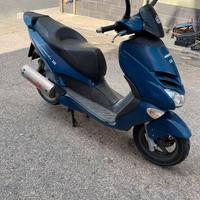 Aprilia Leonardo 125