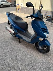 Aprilia Leonardo 125