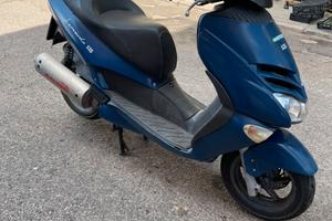 Aprilia Leonardo 125