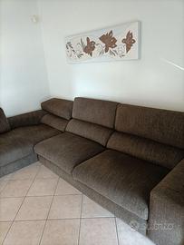 Divano con chaise long