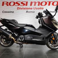 YAMAHA TMAX 560 TECH MAX 2025 DEMO