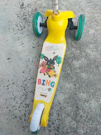 monopattino Bing con 3 ruote 