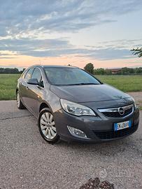 Opel Astra J 1.7 2013