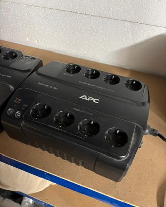 UPS  ES 700