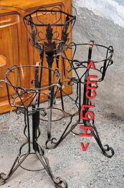 Portavasi in ferro battuto