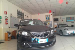 Lancia Ypsilon 1.0 FireFly 5 porte S&S Hybrid Ecoc