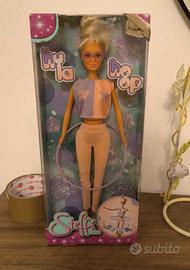Bambola Steffi Hula Hoop nuova