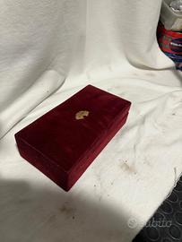 Cofanetto vintage in velluto rosso per carte da gi