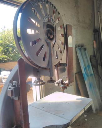 Sega a nastro legno  Dolcemascolo 380 V 