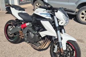 Benelli BN600R