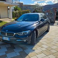 Bmw serie 3 - 320d Luxury