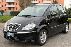 Lancia Musa Benzina-GPL ok neopatentati