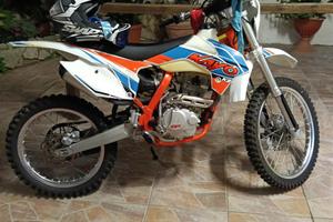 Kayo K2 250cc Motocross