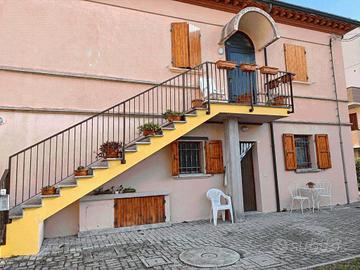 Appartamento di 100 m² con 4 locali a Cotignola