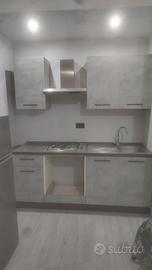 cucina completa come nuova 