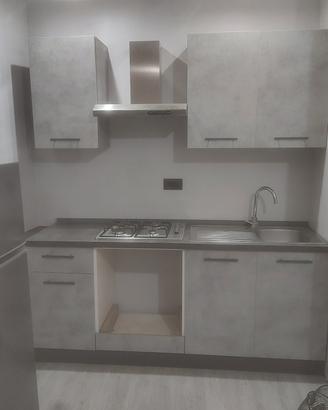 cucina completa come nuova 