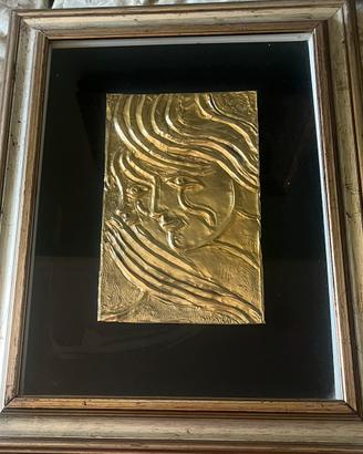 Remo brindisi bassorilievo scultura