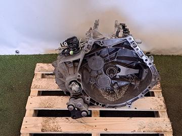 CAMBIO MANUALE COMPLETO MAZDA 6 3 serie Berlina D6