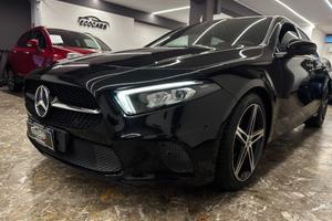 Mercedes-benz A 180 d 7g DCT Night Edition Sport 2