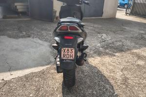 Scooter f12r