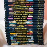 Set fumetti Julia detective. 27 pezzi