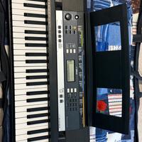 Tastiera Yamaha PSR E243