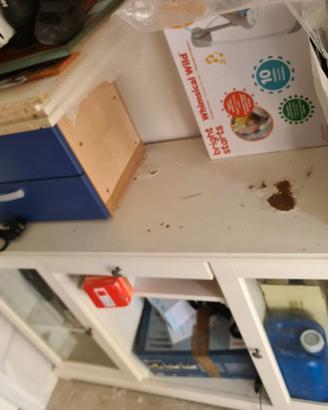 MADIA IKEA IN LEGNO LACCATO COLOR PANNA